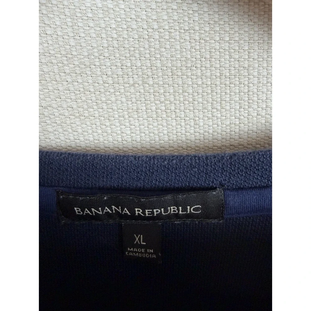 Banana Republic Navy Blue Crewneck Pullover Shirt Men's‎ XL Preppy Thermal